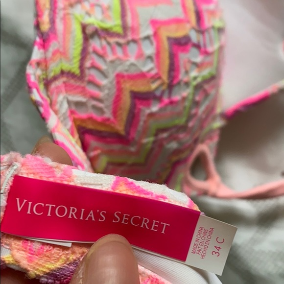 BNWOT bikini push top top - Picture 2 of 3